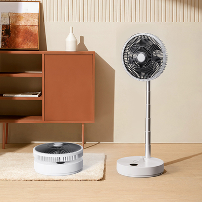 L'auto gira il fan telecomandato di Mini Usb Rechargeable Fan Office 10000mAh