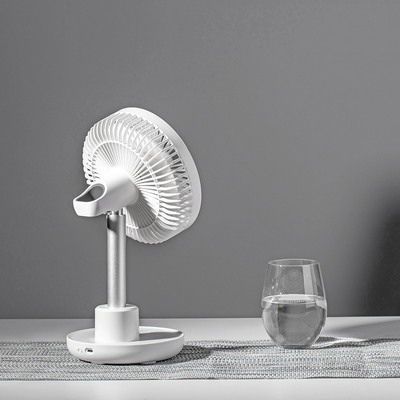 Ventola di raffreddamento elettrica portatile della batteria del Usb di oscillazione a 6 pollici ricaricabile del ventilatore da tavolo