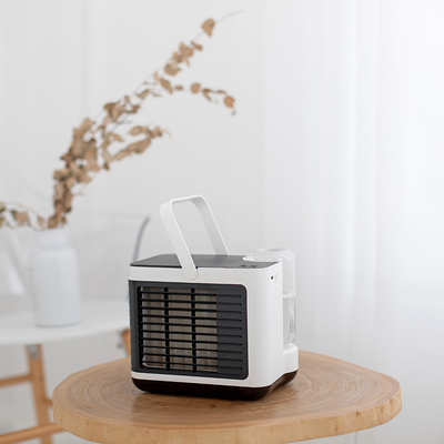 Climatizzatore portatile ventilatore-umidificatore, regolabile in direzione, raffreddato rapidamente