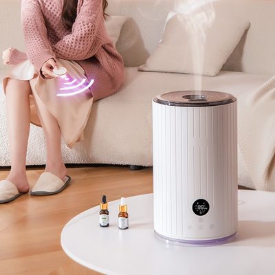 Sterilizzazione UV che gira la foschia calda ultrasonica di grande capacità dell'umidificatore 5L dell'aria
