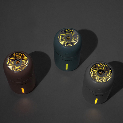 Automobile domestica calda fresca portatile della luce notturna dell'umidificatore 280ml della foschia di USB